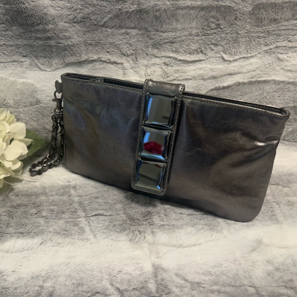 Melie Bianco Silver Clutch Wristlet Bag - Picture 3 of 9